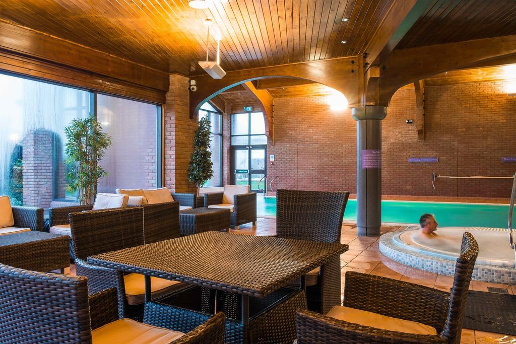 Abbey Hotel Golf&Spa Redditch Exterior foto